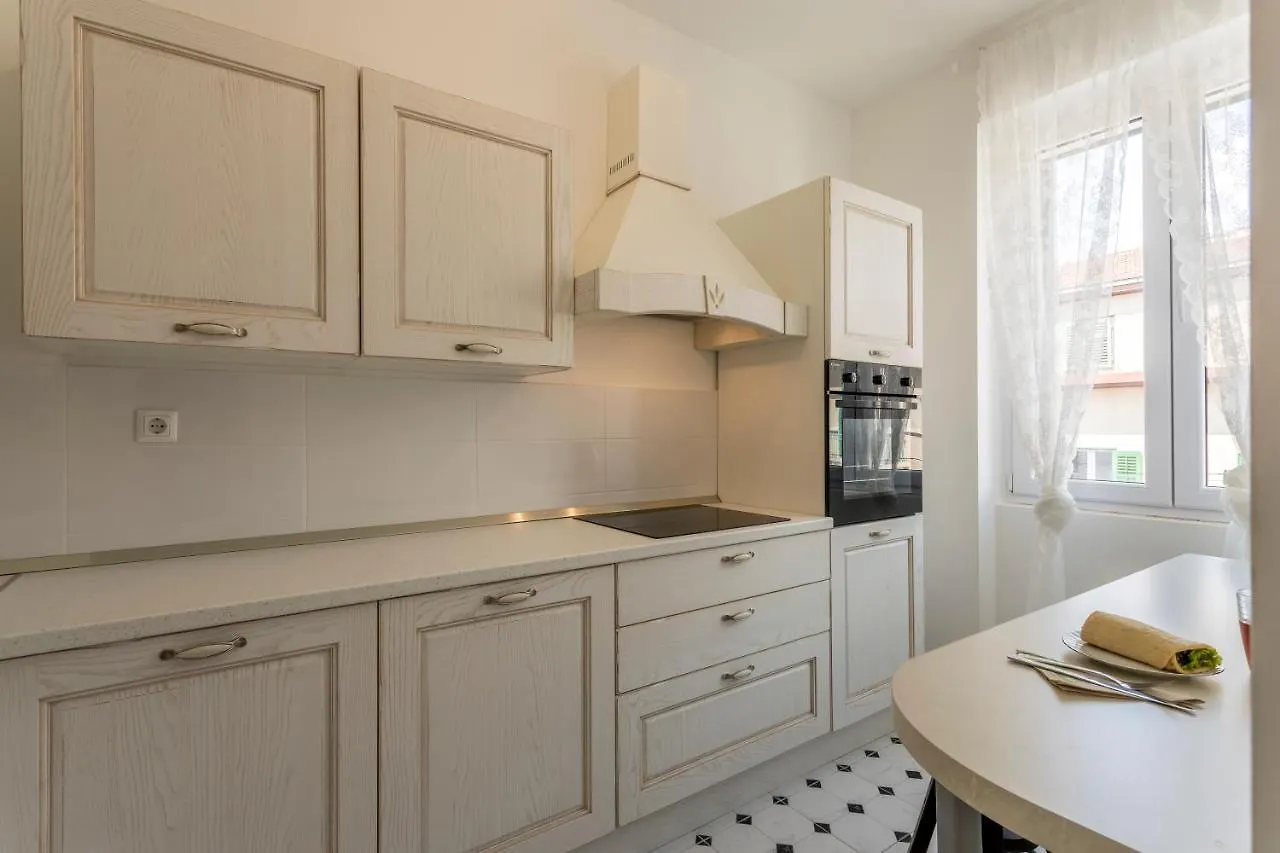 Apartment Vito سبليت